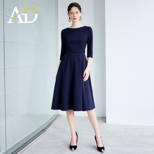 AD大方得体连衣裙2025新款今年流行爆款藏青色法式圆领中长款伞裙 商品图1