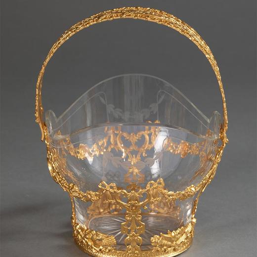 独角鹿西洋古董 19世纪末法国出品路易十六风格缎带火炬主题铜鎏金精雕装饰蚀刻水晶花果篮 商品图1