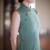 2025春夏新款旗袍年轻款绿色修身无袖旗袍新中式高端气质优雅旗袍JLM6135 商品缩略图1