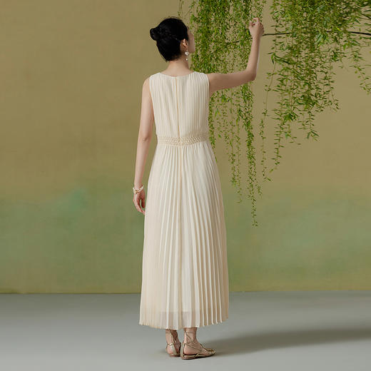 【林栖设计小店】压褶连衣裙立体肌理感优雅修身2025夏季新品无袖长裙女1952138 商品图2