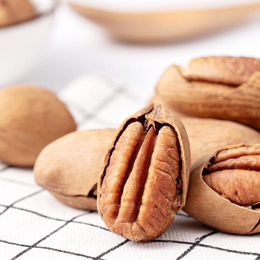 【广西帮扶】咪GO鹦鹉丨碧根果 350g 商品图1