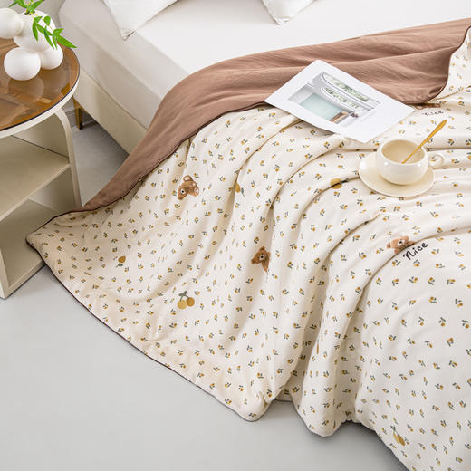 多喜爱 水洗针织棉花夏薄被 紫色呢喃/叶莹浅咖 商品图4