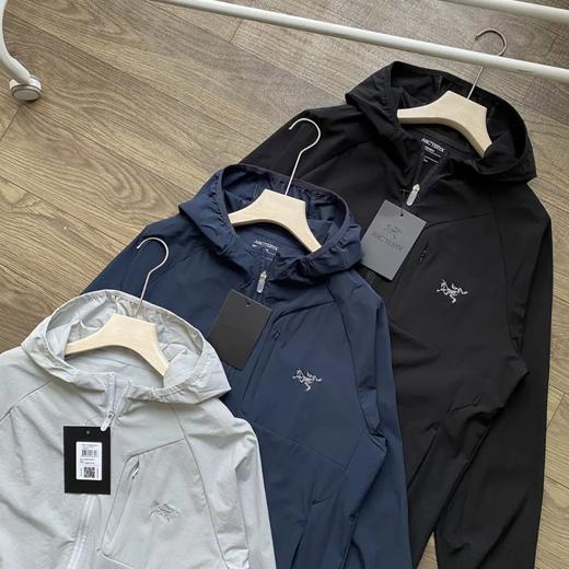 袅家情侣户外休闲连帽防晒衣外套 商品图1