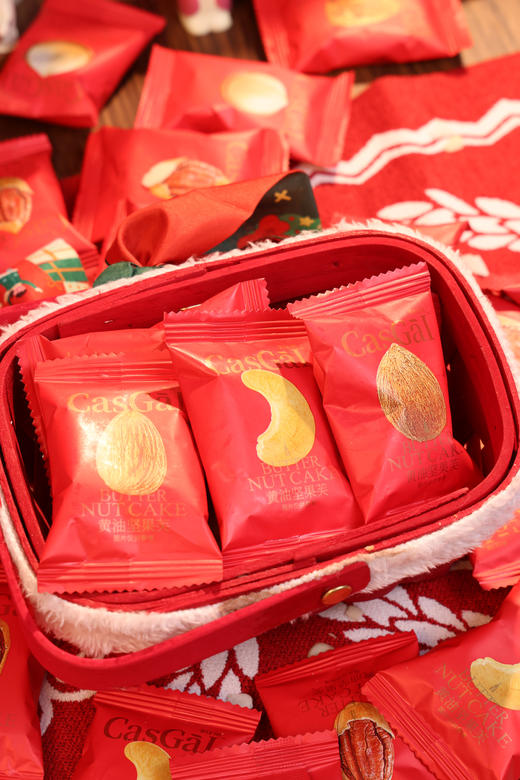 盒马同品质，卡仕伽黄油坚果芙礼盒 升级添加安佳黄油，鸡蛋含量38%，口感更香，更好吃 椰片脆饼、巴旦木芙、腰果芙3种口味混合 商品图8