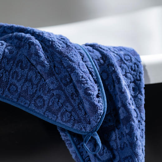 18114-HBMJ-003-BOSS多功能巾二件套 商品图3