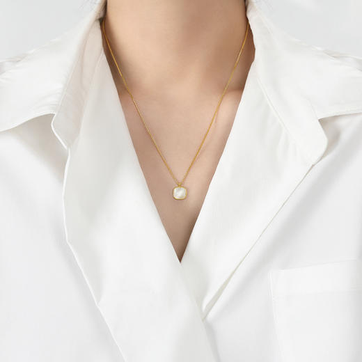 CROCUS Good LUCK白贝母方形项链 商品图2