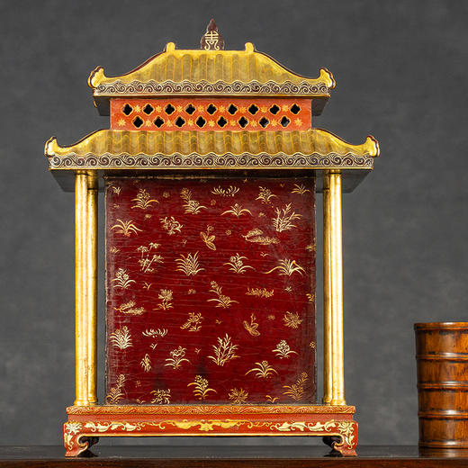 清	大漆描金重檐庑殿顶佛龛 商品图4