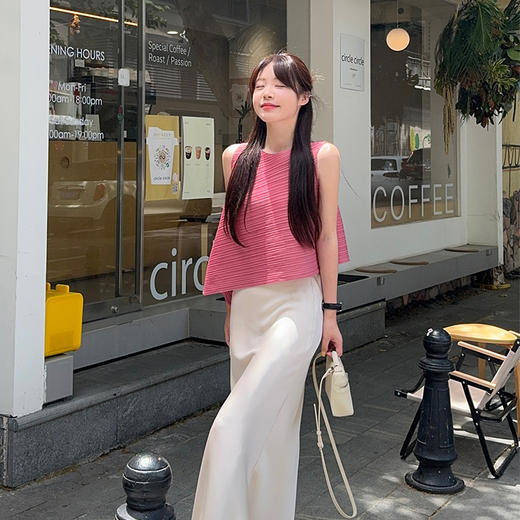 西遇鱼尾半身裙套装女夏季新款设计感圆领无袖上衣两件套SS050660/SS050661 商品图0