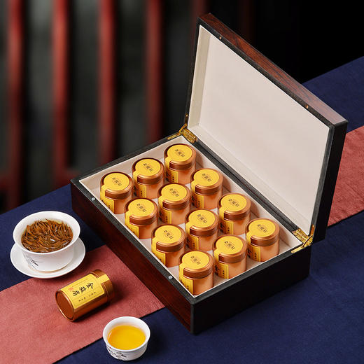 父亲节好物【一罐一泡！取用方便】武夷山特级红茶金骏眉茶叶正山小种新茶实木礼盒120g。ry 商品图0
