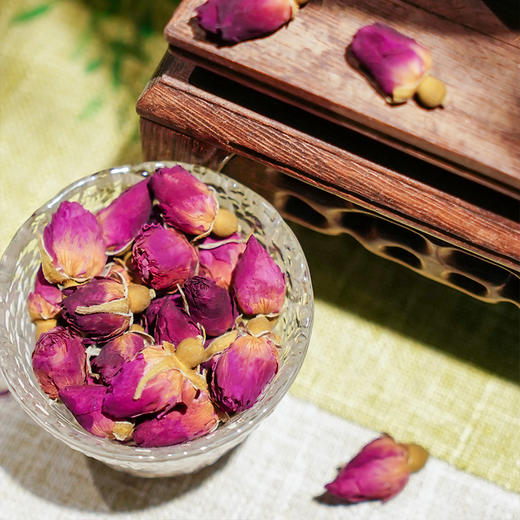 湖畔居重瓣红玫瑰花茶精选头采饱满花蕾冻干女生泡水饮品送礼优选 商品图1