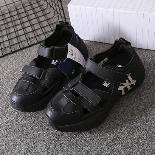 【专属】是心动的感觉#欣欣子同款魔术贴厚底镂空凉鞋！男女同款！上脚超级美！ 商品图8