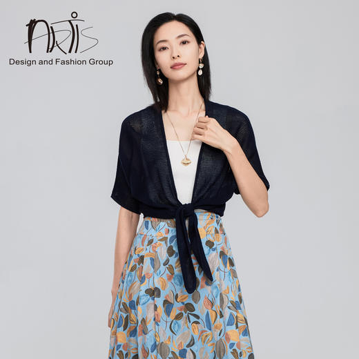 4F '雅迪斯"黑色开衫 商品图0