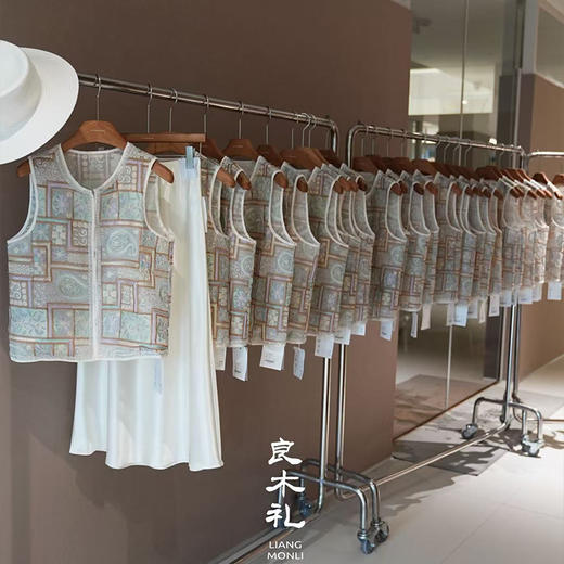 【不退不换】【部分现货】良木礼国风马甲 商品图0