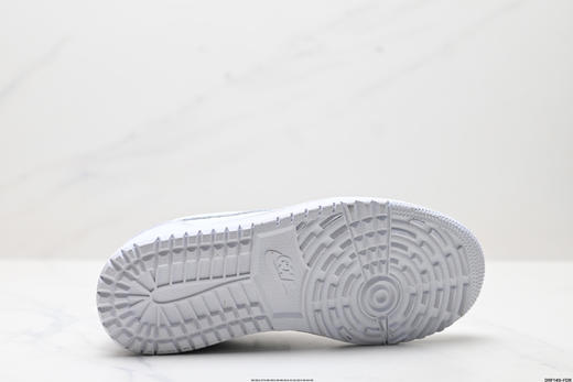 耐克乔丹Air Jordan 1 Low低帮休闲运动板鞋CK3022-013男女鞋 商品图8