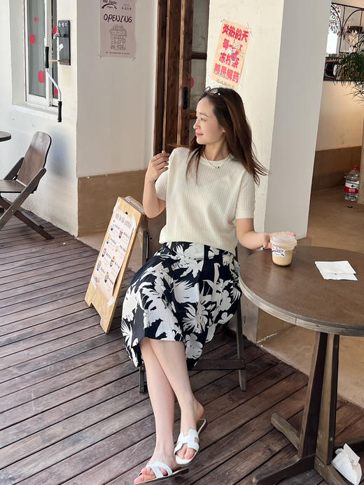 2505111    max 影子花朵印花 半裙（送腰带） 商品图8