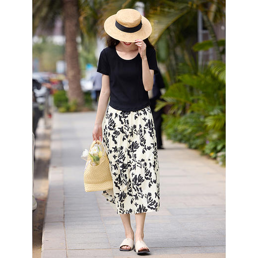 【夏日新品】熙世界复古水墨碎花半身裙女夏款高腰显瘦气质a字蛋糕长裙 商品图4