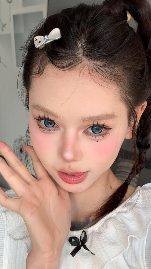 Yeelens日抛 · C31英格兰秘湖 | 14.5mm白狮参考着色大直径｜日抛 商品图5