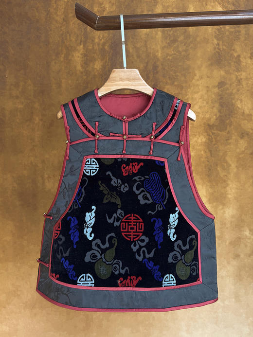 XFV258124马甲 商品图0