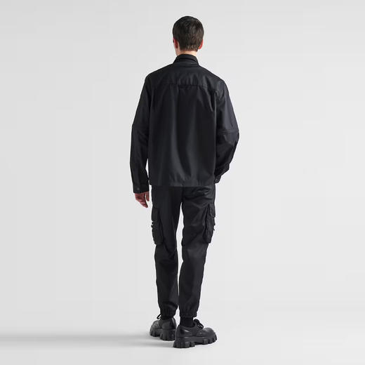 PRADA 普拉达 男士 Re-Nylon 再生尼龙珐琅金属三角形徽标长袖衬衫 黑色 SC548 1WQ8 F0002 商品图2