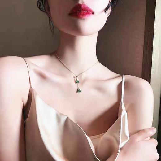 PIARA巴洛克风经典项链祖母绿扇形宝石微镶闪钻项链名媛锁骨链NAB0109 商品图3