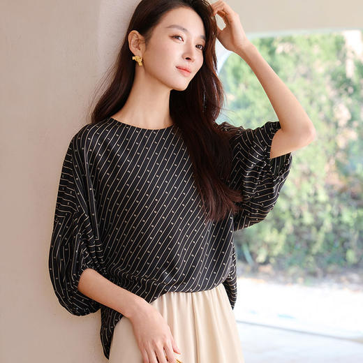 玳莎印花真丝小衫女2025年夏季新款桑蚕丝双绉斜条纹休闲通勤上衣 FB31201 商品图0