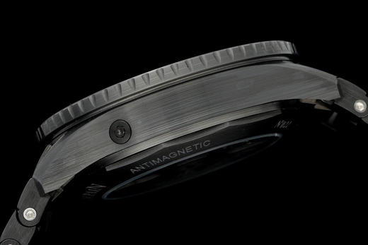 『NOOB official➕市场独家首创，没有之一』宝珀 五十寻 50寻全日历深潜器首创全陶瓷表链
1、集多功能于表盘显示（12 点钟位置的窗口显示星期和月份，以及 6 点钟位置的子表盘显示月相✔️ 商品图5