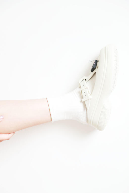 玛丽珍洞洞鞋，又甜又可爱的。显白显腿长好美好美的凉鞋C050988 商品图12