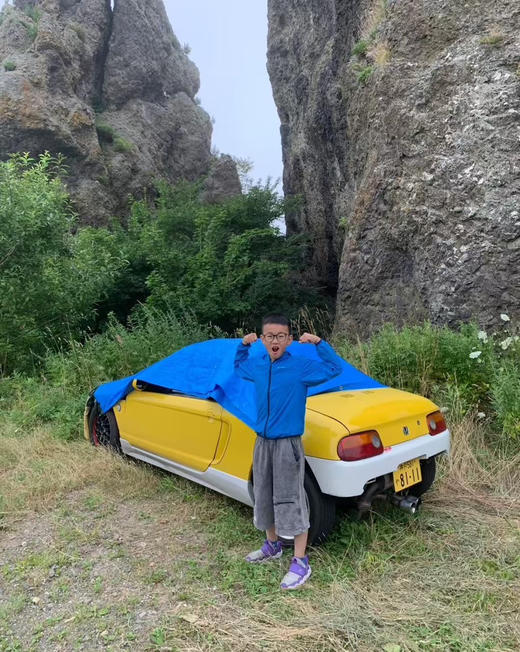 原单正品迪卡侬户外儿童防晒衣！！现货收仓！正品好货！！全部原包装原吊牌！！好穿到无法自拔好轻薄儿童款的衣服肤感没得说[赞］轻飘飘的克重毫无负担🥹不粘身！！
只有蓝色 商品图11