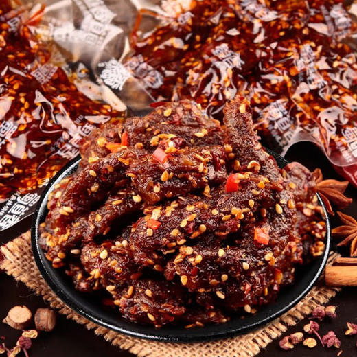 蜀道香麻辣牛肉粒50g*3袋 商品图1