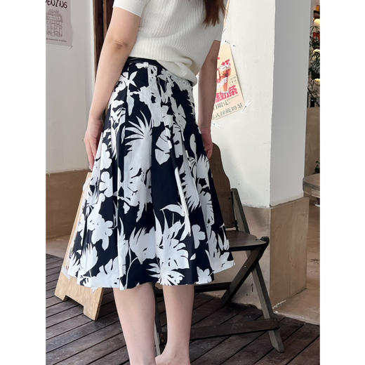 2505111    max 影子花朵印花 半裙（送腰带） 商品图4