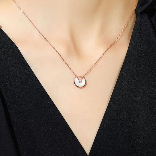 PIARA天然母贝钻石吊坠项链颈链NK60667 商品图0