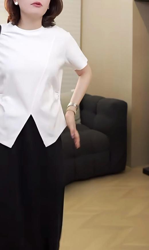 ✨宝藏tee~【前开叉显瘦圆领T恤】王炸捏褶设计收腰修身前开叉设计显瘦百搭圆领短袖T恤女 商品图3