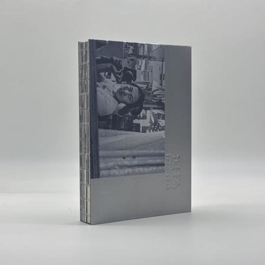 返场1990~1999 高原限量亲签本现货，48小时发货此版之后再无返场！[精装刷边收藏必入]中国90年代摇滚乐图像记录 商品图1