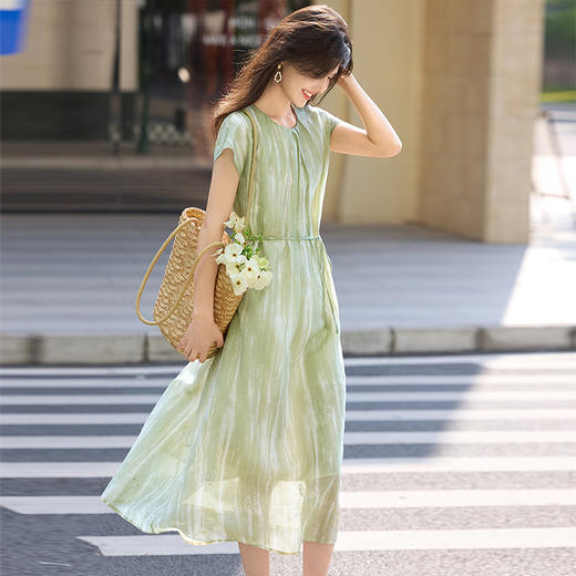 【专属特价】熙世界天丝亚麻连衣裙夏季2025新款艺术国风晕染莱赛尔绿色裙子 商品图4