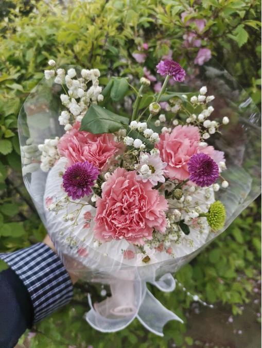 母亲节小香风花束 商品图1