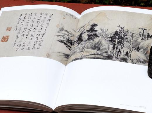 绝版：《八大山人精品集：花鸟卷、山水卷》，全2册，正8开，布面精装，八大山人绘，陈传席主编，江西美术出版社2011年一版一印，近400页，定价880，售价388元。品相9-95成。 商品图10