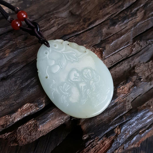 【天然正品】天然新疆料细腻油润度佳嬉戏童子和田玉吊坠项链220425NJM21 现售价：980特价 商品图5