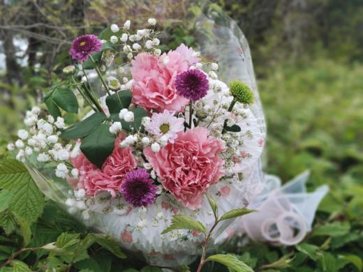 母亲节小香风花束 商品图2