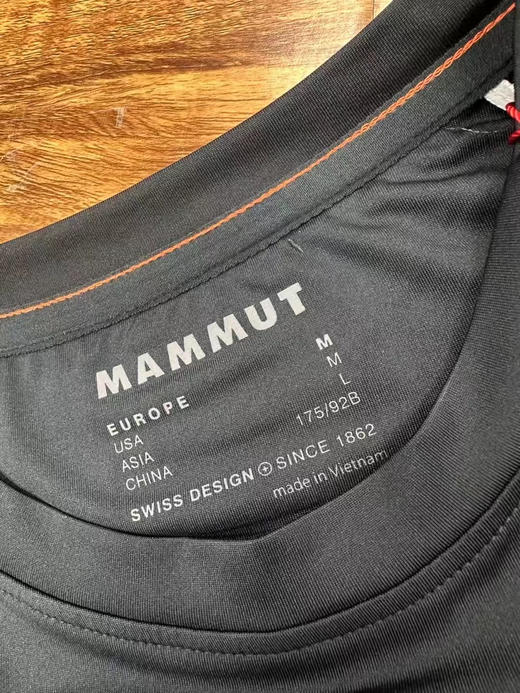25年新款正品 Mammut猛犸象Essential 速干短袖  
尺码 S-2XL 商品图3