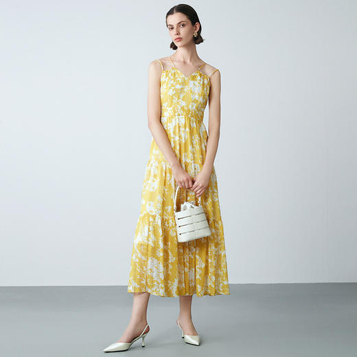 EITIE爱特爱夏季新款度假风显白印花吊带长裙连衣裙7807550 商品图2