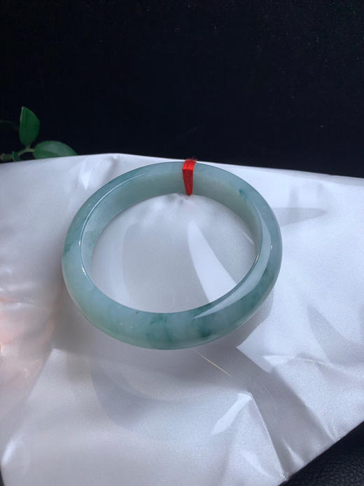 612881，60.8 飘花手镯，底妆均匀细腻 干净 商品图4