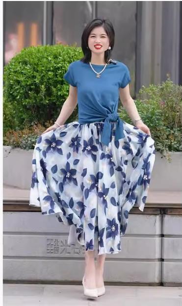 松弛感显瘦遮肚子减龄休闲，印花半身裙t恤两件套装LJX-548 商品图1