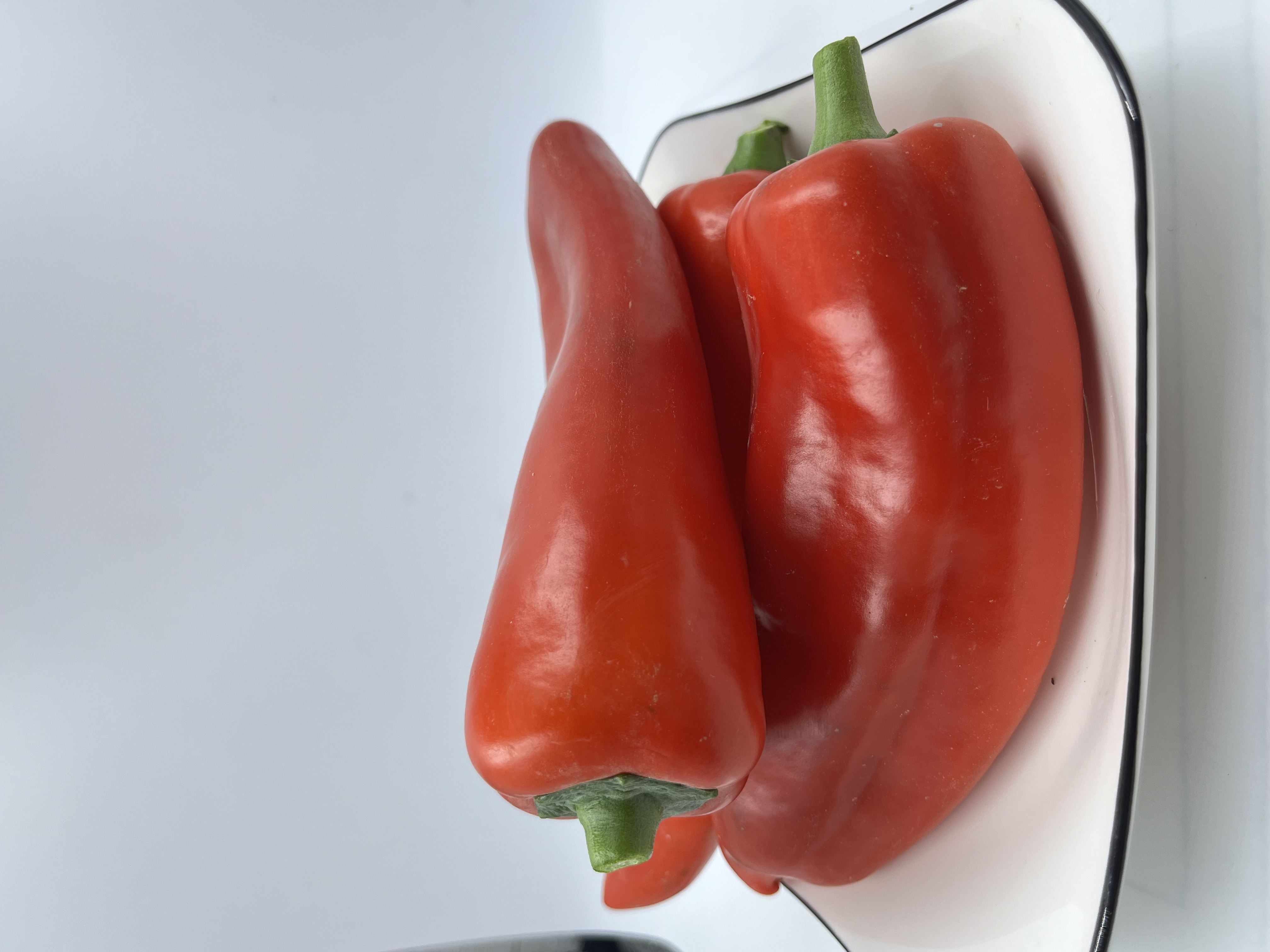 朴愿甄选   大红椒 300克