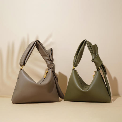 【预售3天】2025小众新款高级个性女包单肩斜挎大容量高级手提包X9203 商品图1