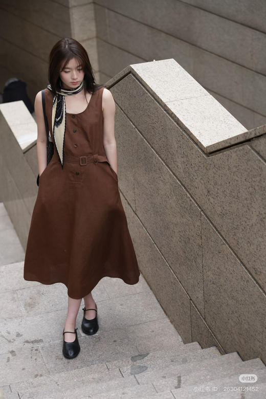 510-7 独家圆正 小禾 真丝风琴褶皱彩绘丝巾 商品图5