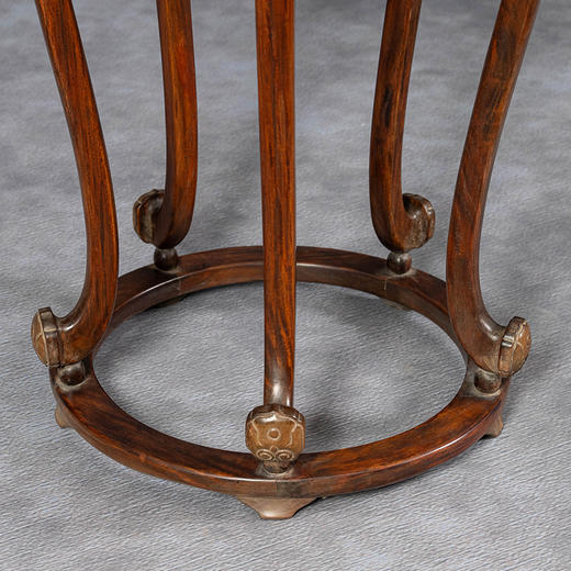 清中期	黄花梨镶云石三弯腿五足带托泥香几 商品图4