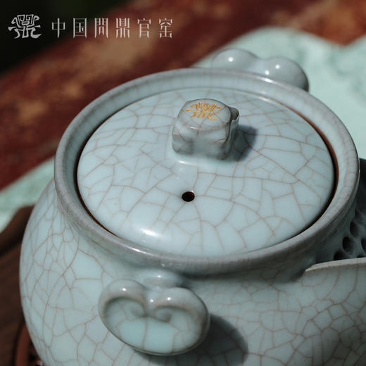 问鼎官窑玉琮金标如意宝瓶（大）（小） 商品图3