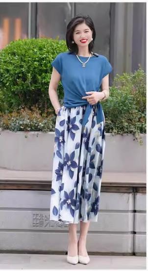 松弛感显瘦遮肚子减龄休闲，印花半身裙t恤两件套装LJX-548 商品图2