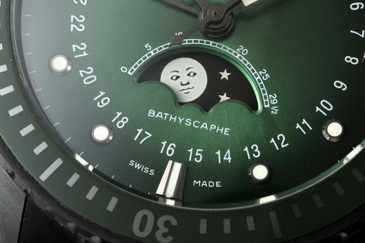 『NOOB official➕市场独家首创，没有之一』宝珀 五十寻 50寻全日历深潜器首创全陶瓷表链
1、集多功能于表盘显示（12 点钟位置的窗口显示星期和月份，以及 6 点钟位置的子表盘显示月相✔️ 商品图2