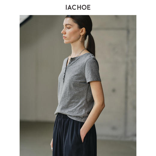 棉仓3631501012-IACHOE亨利领修身T恤 商品图3